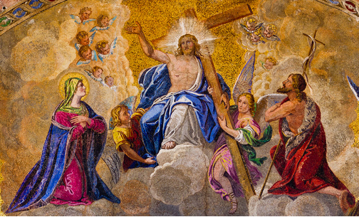 Jesus, ladeado por Maria e João Batista